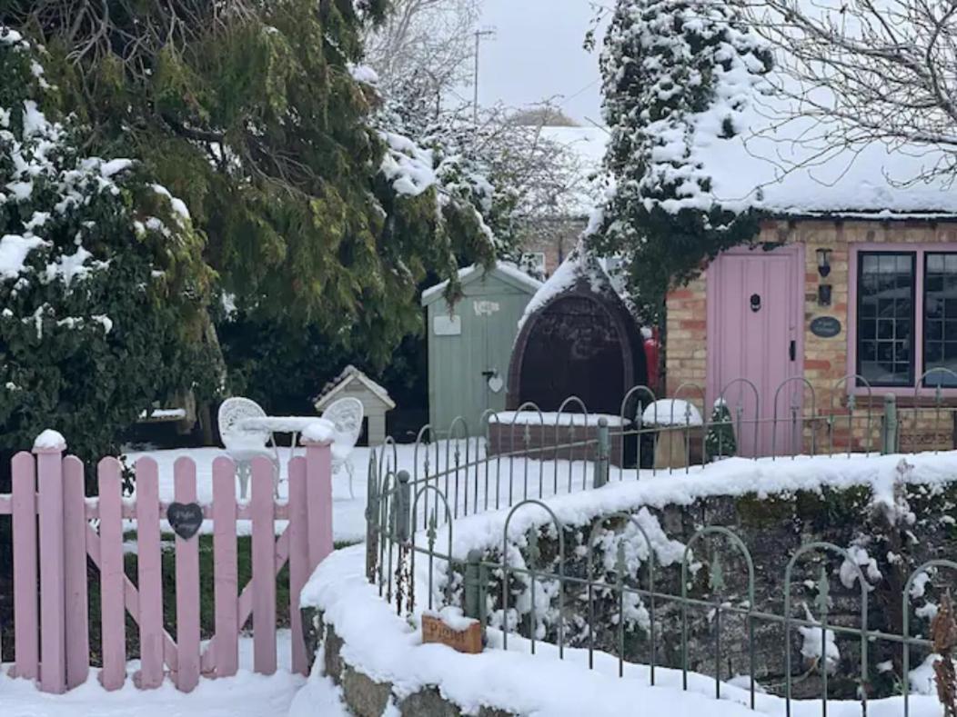 Piglet Cottage Pebworth Zewnętrze zdjęcie
